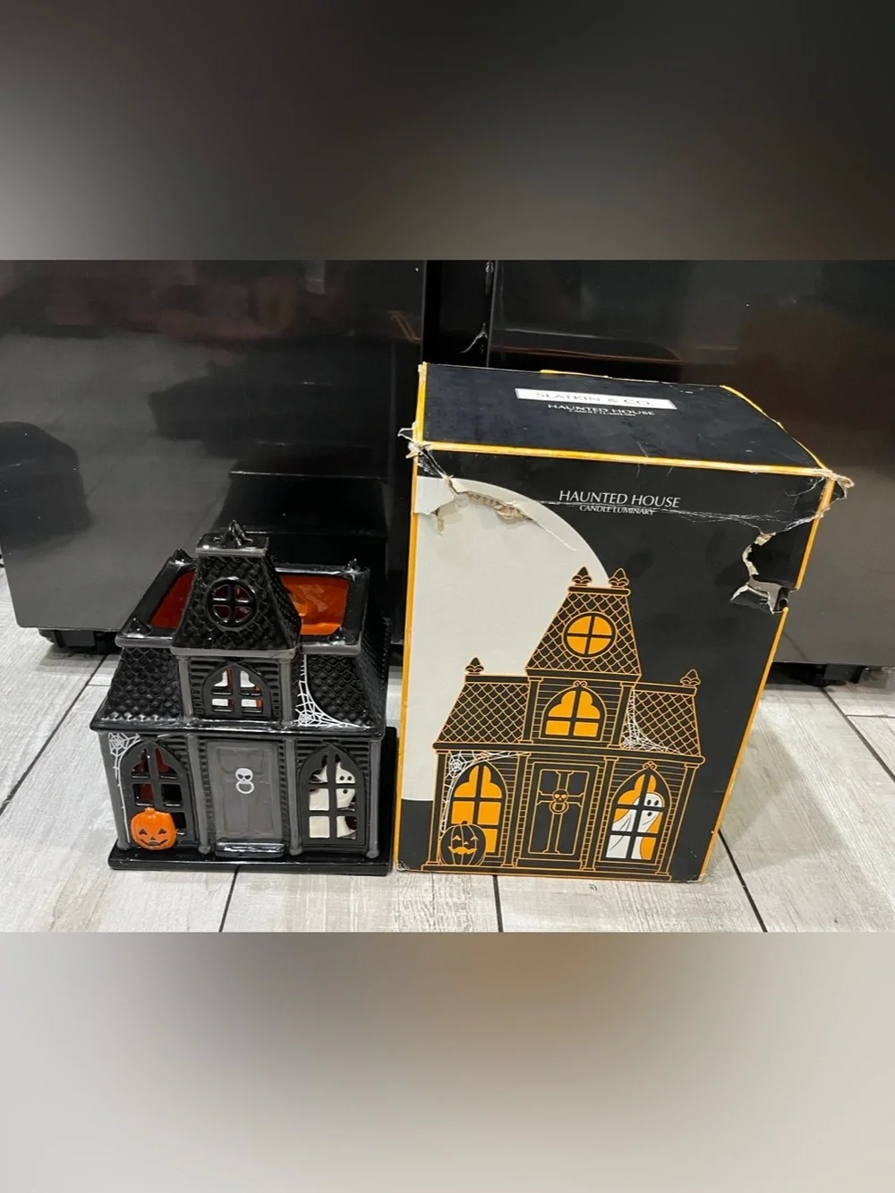 Bath & Body Works Haunted Halloween House Candle Holder 2010 Slatkin & Co